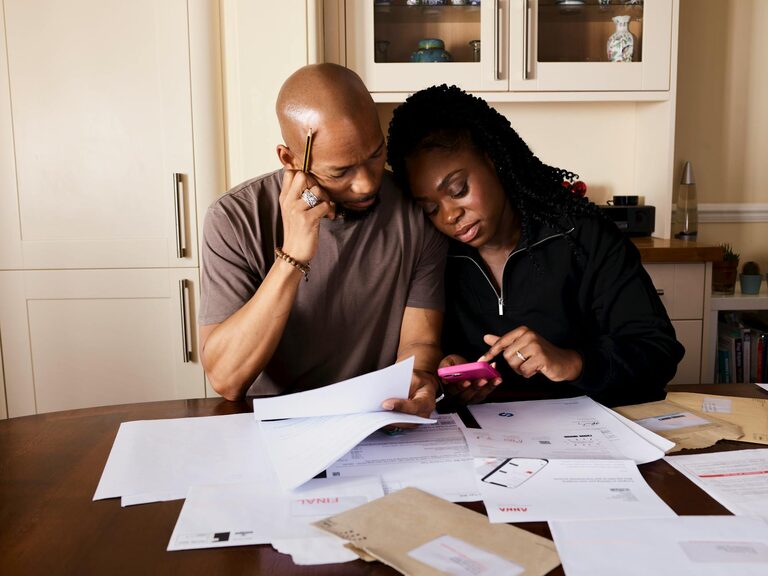 Simple Ways to Reduce Household Paper Clutter